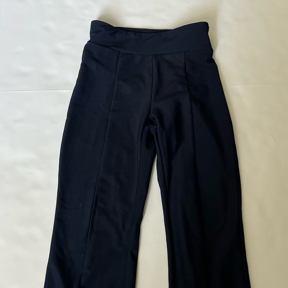 OLD NAVY High-Waisted PowerSoft Flared Split-Hem Performance Leggings Girls 8 M - Picture 4 of 11